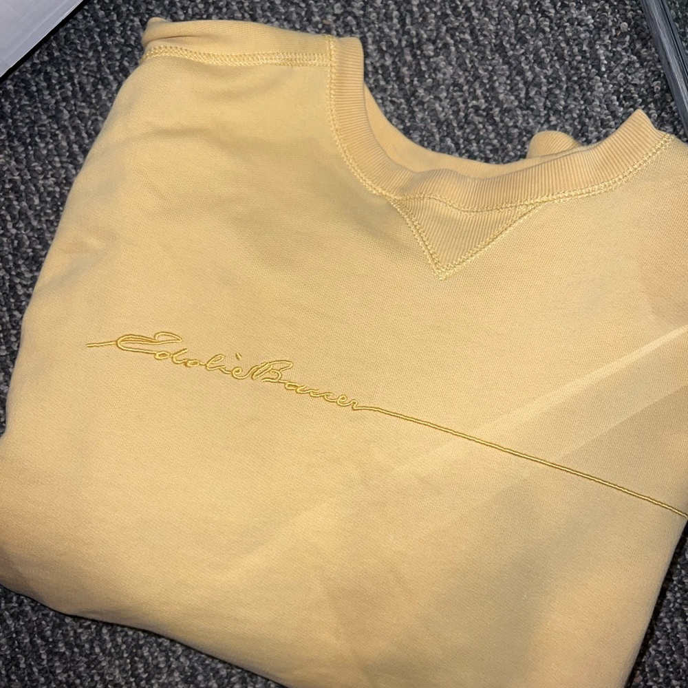 Eddie Bauer embroidered sweatshirt